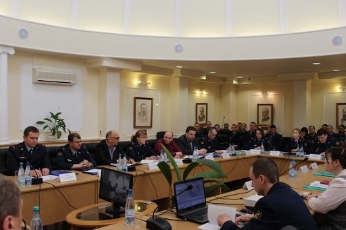 Механизм реабилитации наркопотребителей в местах лишения свободы обсудили в Пскове